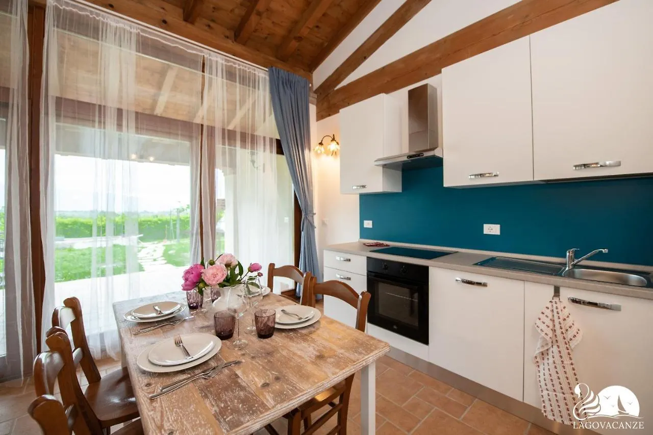 Apartment Il Podere Del Bardo Puegnago del Garda Italy