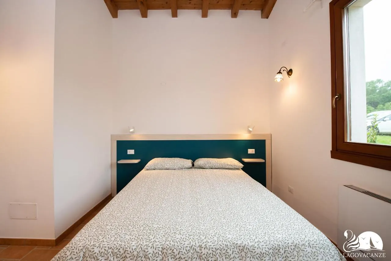 Apartment Il Podere Del Bardo Puegnago del Garda Italy