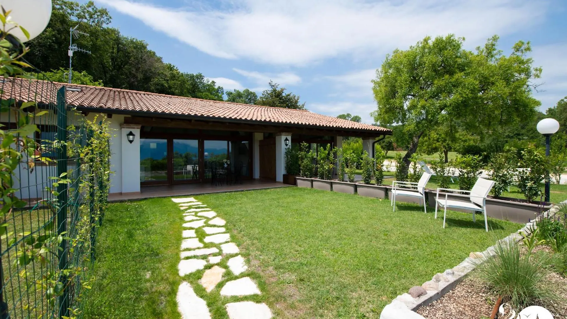 Apartment Il Podere Del Bardo Puegnago del Garda