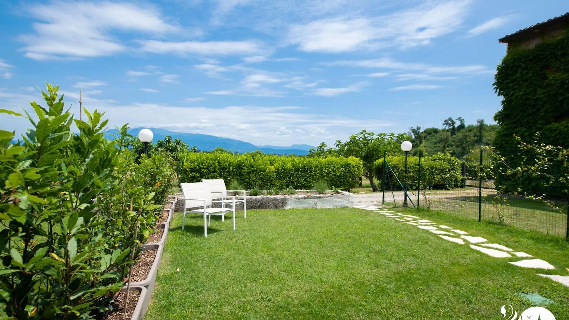 Il Podere Del Bardo Puegnago del Garda Italy