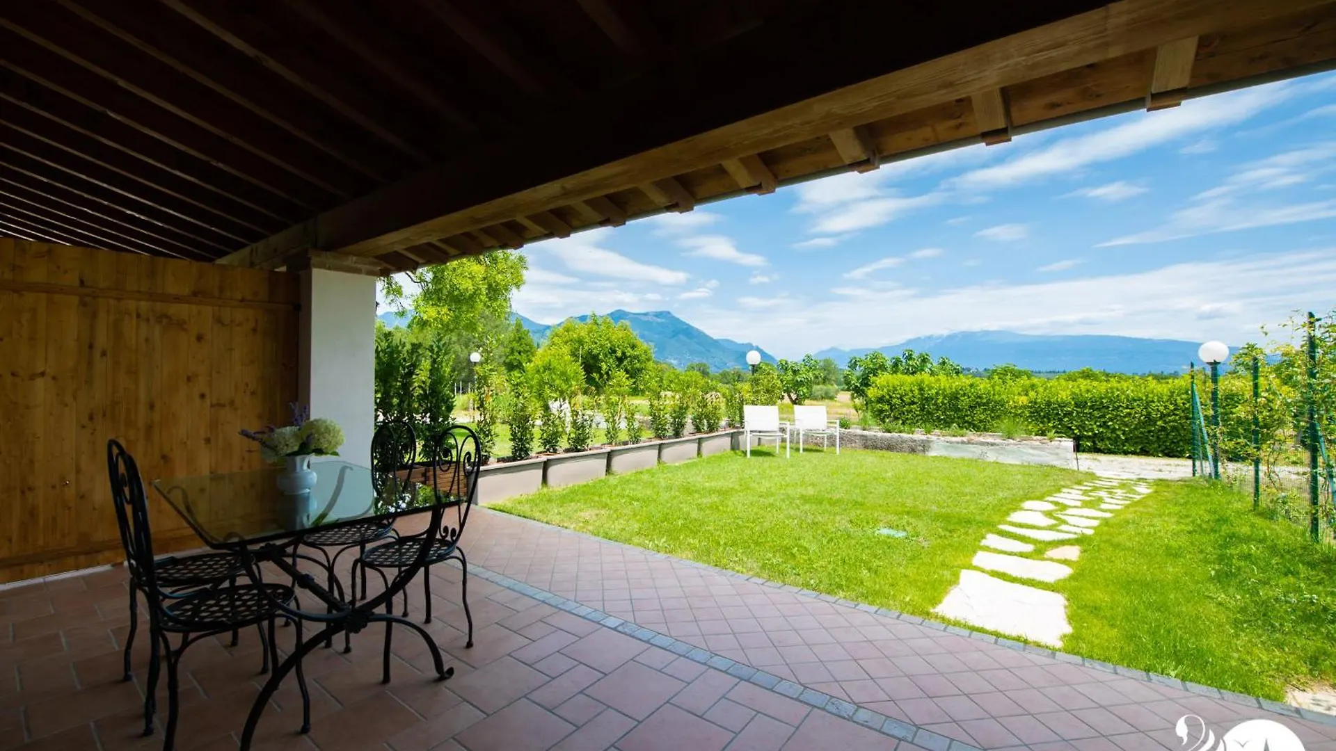 Apartment Il Podere Del Bardo Puegnago del Garda Italy